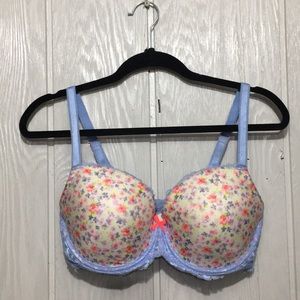 Victoria’s Secret bra